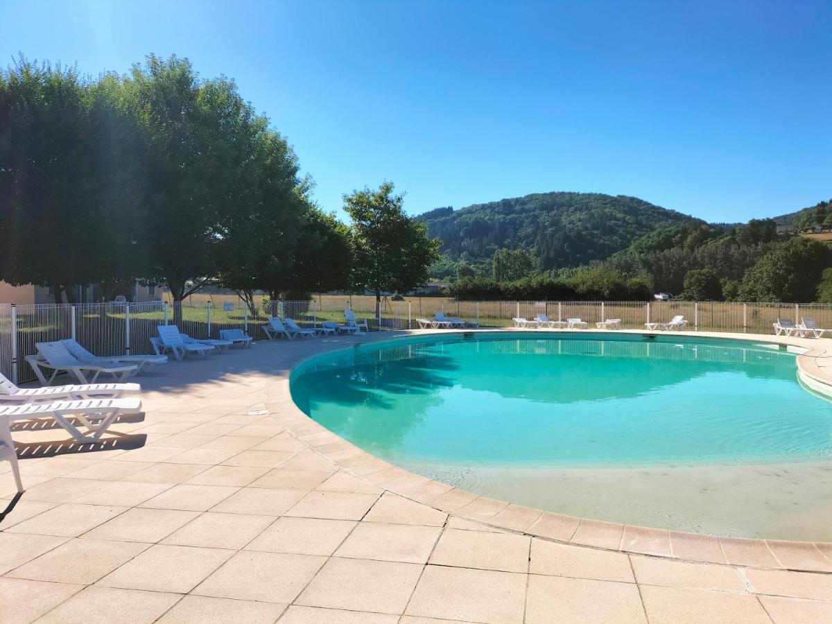 T2 Avec Piscine-Le Family 67 Apartment Pierrefiche  Екстериор снимка