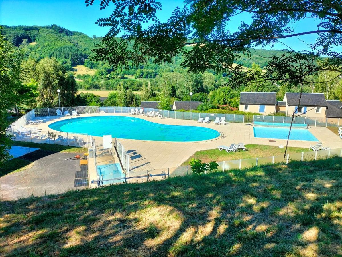 T2 Avec Piscine-Le Family 67 Apartment Pierrefiche  Екстериор снимка