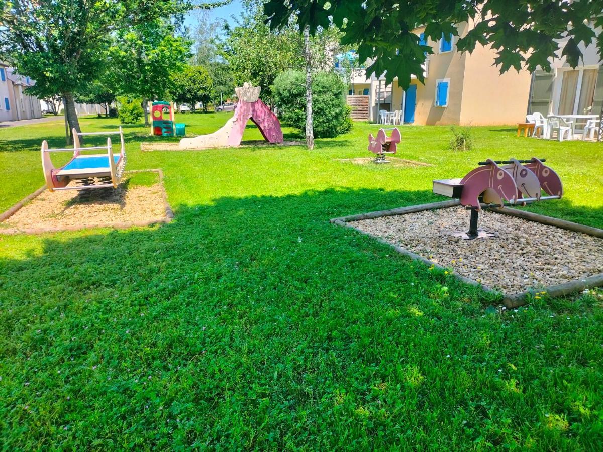 T2 Avec Piscine-Le Family 67 Apartment Pierrefiche  Екстериор снимка